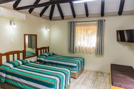 Loskopdam, A Forever Resort: Chalet - 2 Single Beds